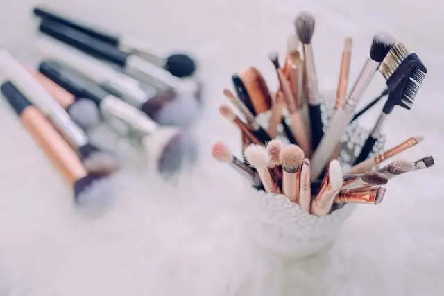 complete makeup tutorial for beginners